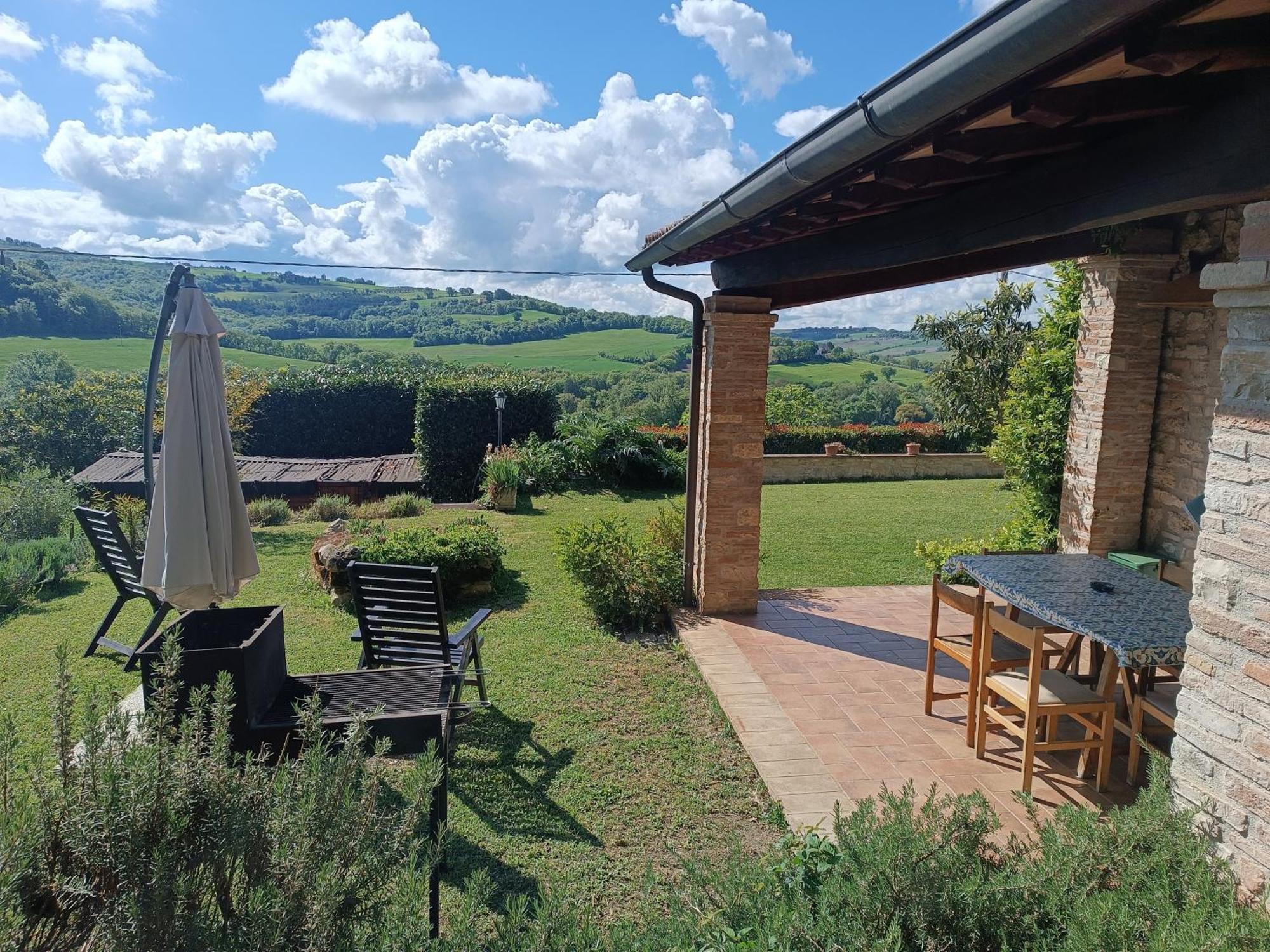 La Piccola Fattoria Villa Todi Exterior foto