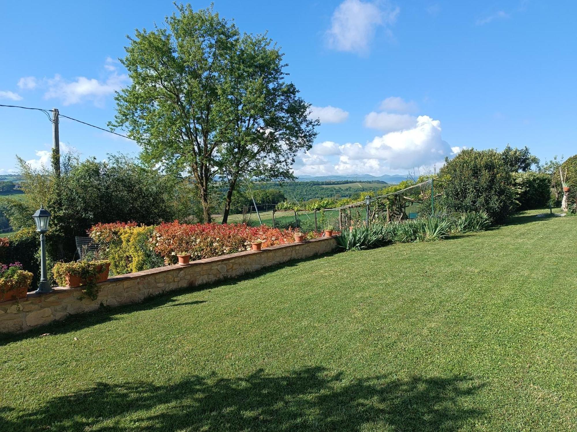 La Piccola Fattoria Villa Todi Exterior foto
