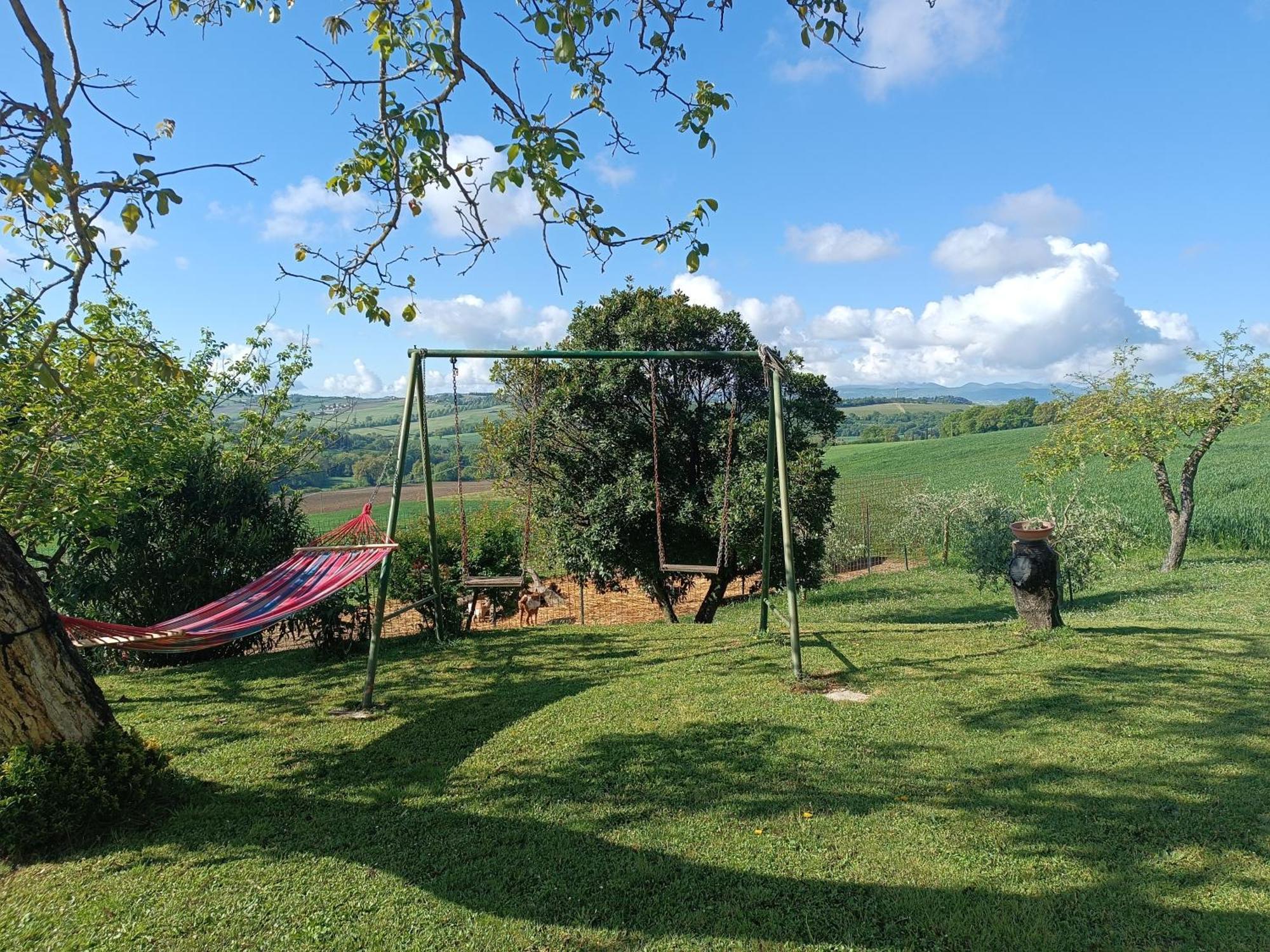 La Piccola Fattoria Villa Todi Exterior foto